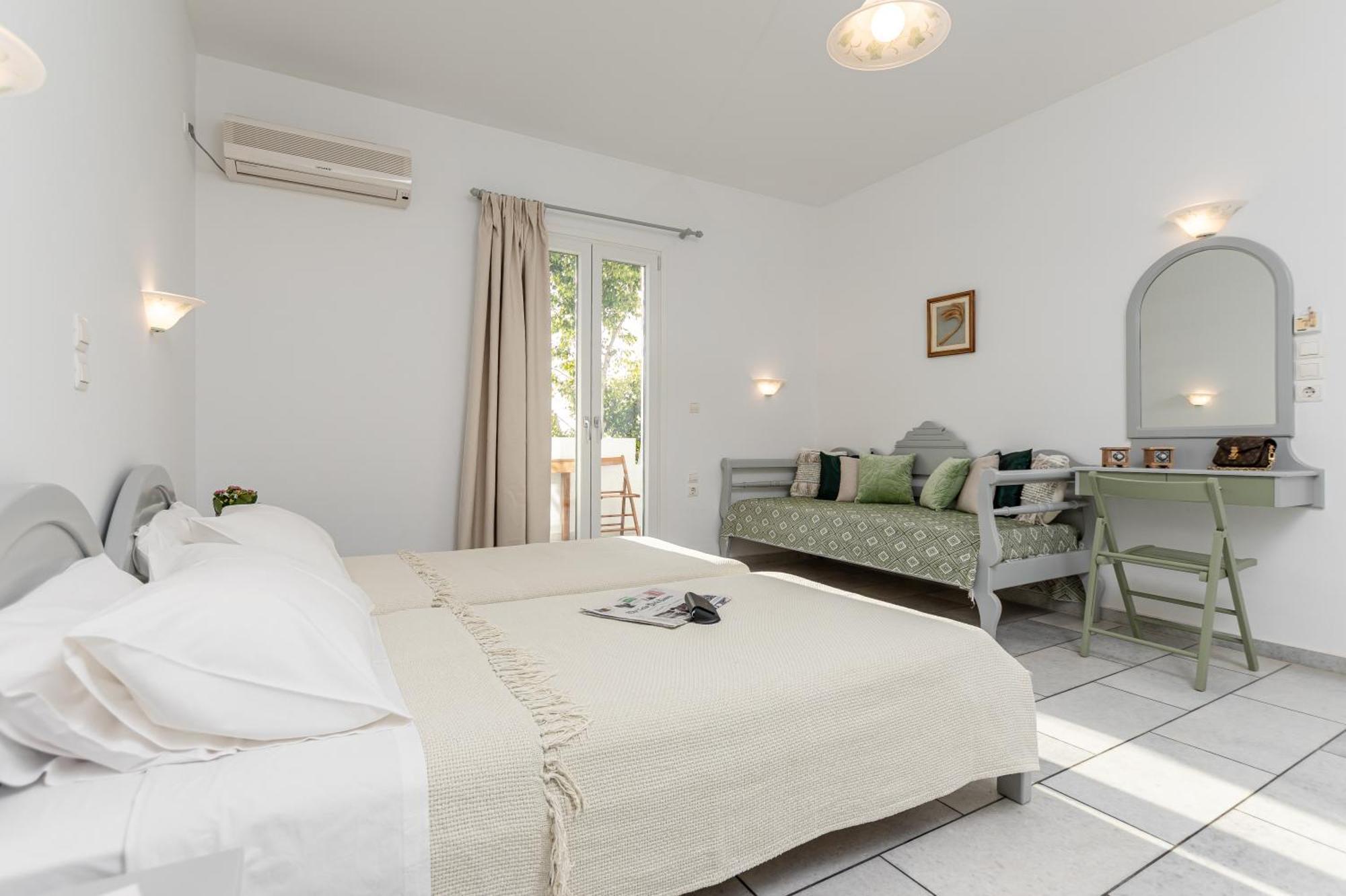 Birbas Hotel Agia Anna  Eksteriør bilde