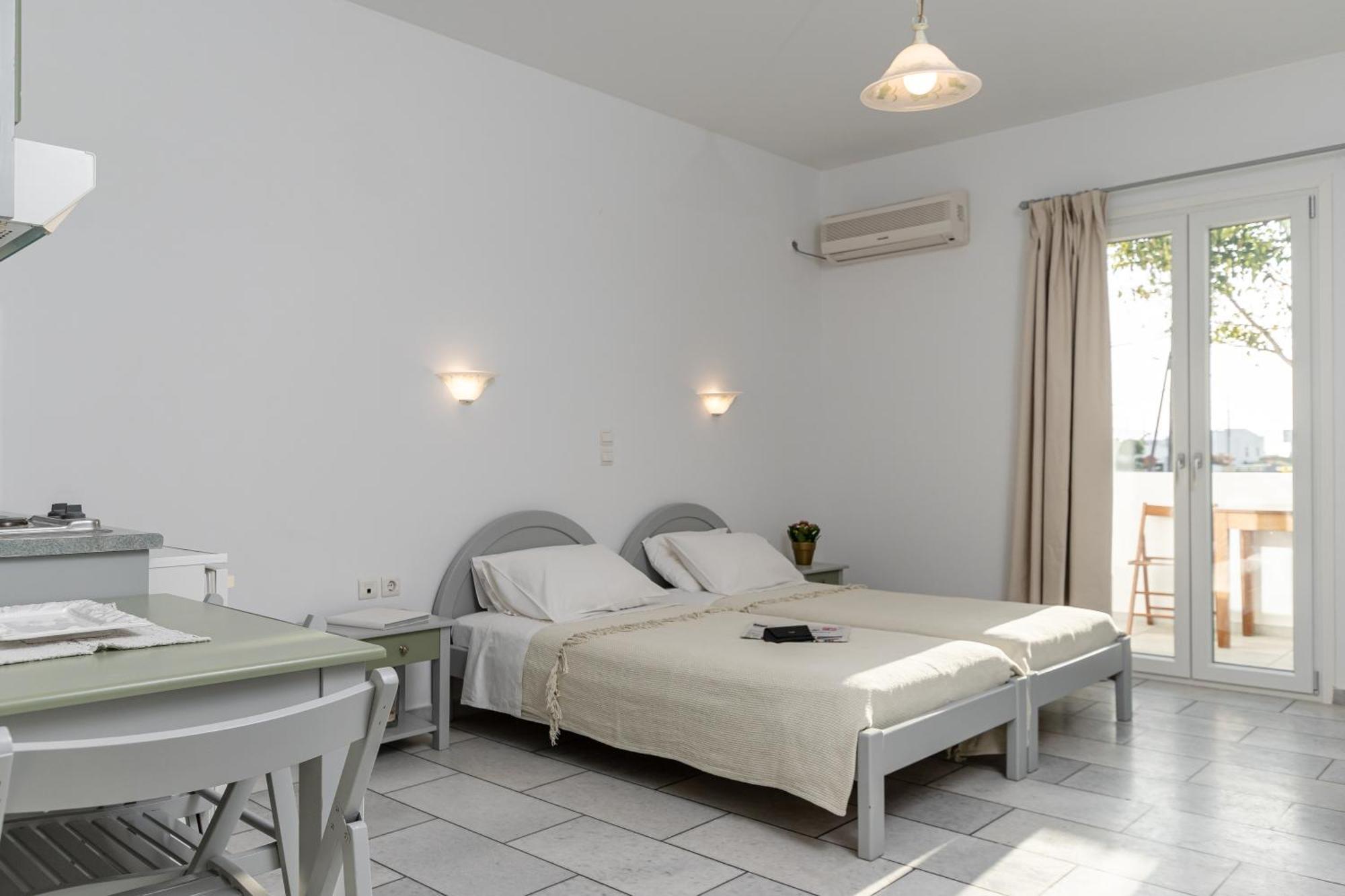 Birbas Hotel Agia Anna  Eksteriør bilde